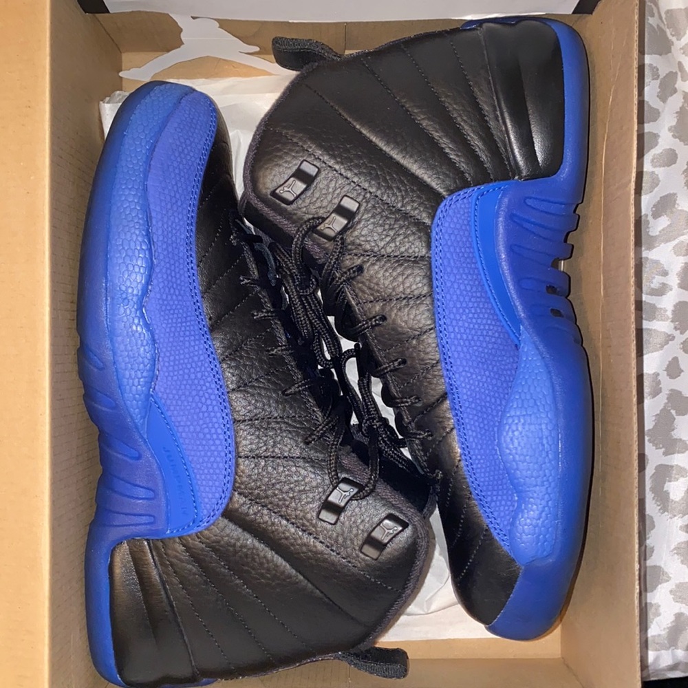 Jordan 12s worn 4 times